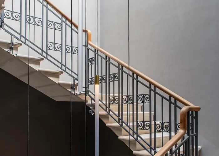 Hotel Re Sale Boutique